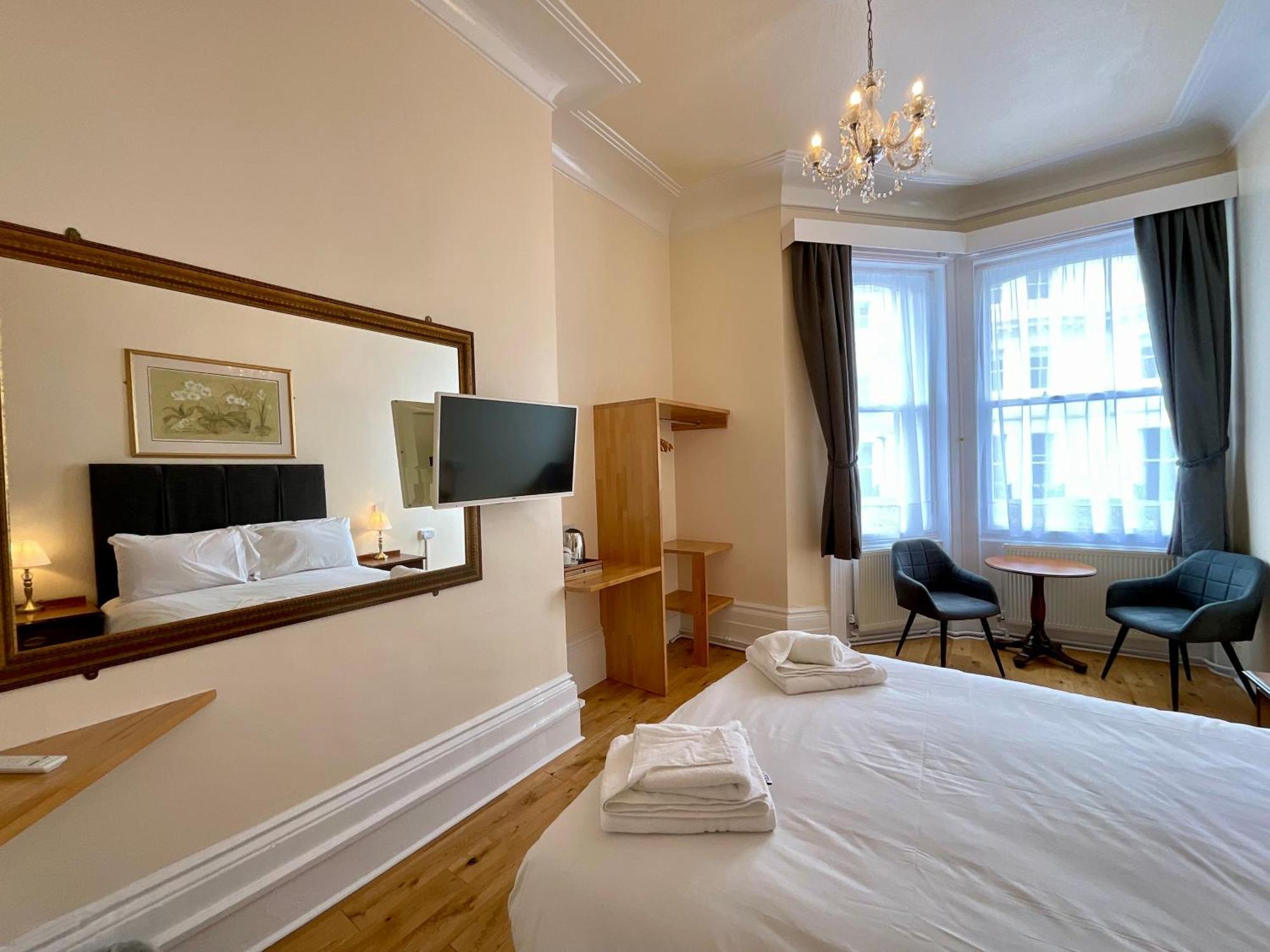 Vernon Guesthouse Eastbourne Exterior foto